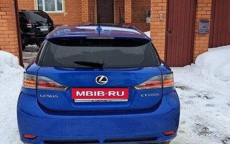 Lexus CT I рестайлинг, 2011 год, 2 000 000 рублей, 18 фотография