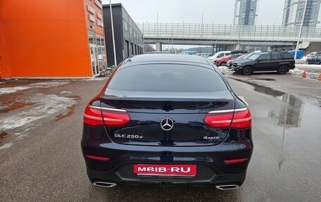 Mercedes-Benz GLC Coupe, 2017 год, 3 500 000 рублей, 3 фотография
