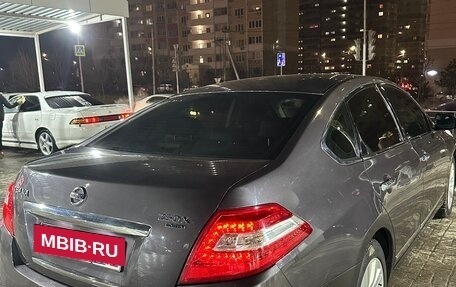 Nissan Teana, 2010 год, 900 000 рублей, 4 фотография