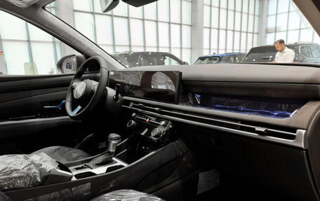 Hyundai Tucson, 2025 год, 4 550 000 рублей, 12 фотография