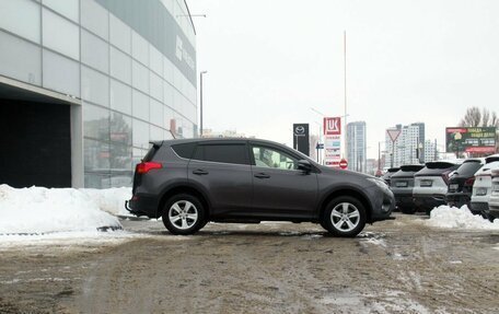 Toyota RAV4, 2013 год, 2 050 000 рублей, 4 фотография