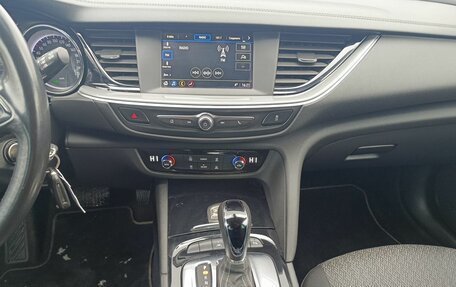 Opel Insignia II рестайлинг, 2019 год, 1 850 000 рублей, 13 фотография