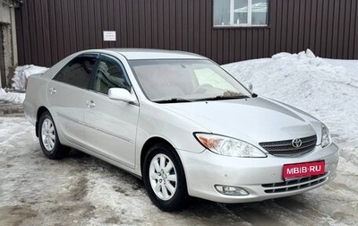 Toyota Camry V40, 2004 год, 760 000 рублей, 1 фотография