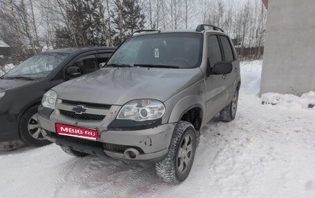 Chevrolet Niva I рестайлинг, 2010 год, 300 000 рублей, 1 фотография