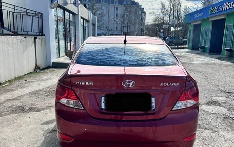 Hyundai Solaris II рестайлинг, 2013 год, 750 000 рублей, 3 фотография