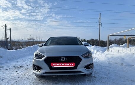 Hyundai Solaris II рестайлинг, 2017 год, 1 220 000 рублей, 2 фотография