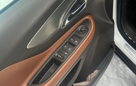 Opel Mokka I, 2013 год, 1 350 000 рублей, 14 фотография