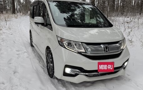 Honda Stepwgn IV, 2015 год, 1 750 000 рублей, 8 фотография
