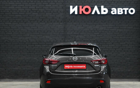 Mazda 3, 2015 год, 1 300 000 рублей, 5 фотография