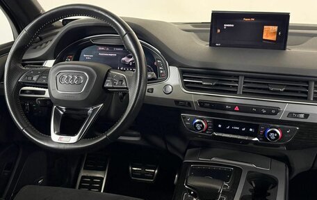 Audi Q7, 2018 год, 4 300 000 рублей, 15 фотография