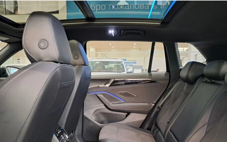 Volkswagen Tiguan, 2025 год, 5 090 000 рублей, 15 фотография