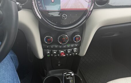 MINI Hatch, 2021 год, 2 750 000 рублей, 15 фотография