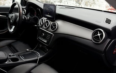 Mercedes-Benz CLA, 2017 год, 2 250 000 рублей, 7 фотография