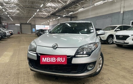 Renault Megane III, 2013 год, 575 000 рублей, 2 фотография
