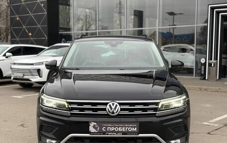 Volkswagen Tiguan II, 2019 год, 2 799 900 рублей, 2 фотография