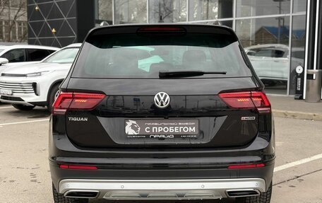 Volkswagen Tiguan II, 2019 год, 2 799 900 рублей, 5 фотография