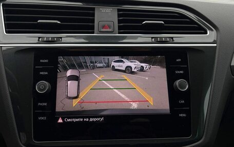 Volkswagen Tiguan II, 2019 год, 2 799 900 рублей, 14 фотография