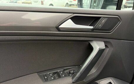 Volkswagen Tiguan II, 2019 год, 2 799 900 рублей, 19 фотография