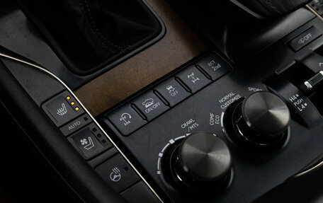 Mitsubishi Montero Sport, 2022 год, 3 899 000 рублей, 21 фотография