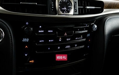 Mitsubishi Montero Sport, 2022 год, 3 899 000 рублей, 20 фотография