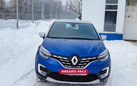 Renault Kaptur I рестайлинг, 2021 год, 1 700 000 рублей, 4 фотография