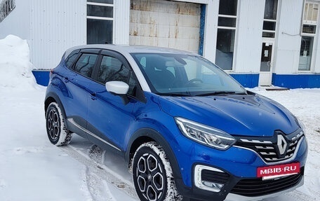 Renault Kaptur I рестайлинг, 2021 год, 1 700 000 рублей, 3 фотография