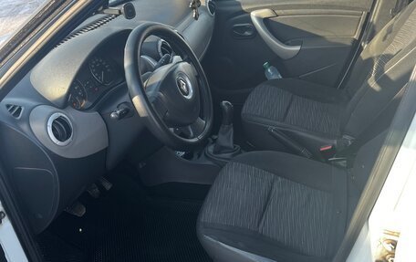 Renault Logan I, 2012 год, 650 000 рублей, 5 фотография