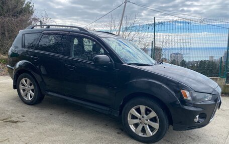 Mitsubishi Outlander III рестайлинг 3, 2012 год, 990 000 рублей, 6 фотография