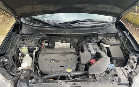 Mitsubishi Outlander III рестайлинг 3, 2012 год, 990 000 рублей, 8 фотография