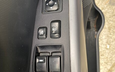 Mitsubishi Outlander III рестайлинг 3, 2012 год, 990 000 рублей, 16 фотография