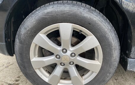 Mitsubishi Outlander III рестайлинг 3, 2012 год, 990 000 рублей, 23 фотография