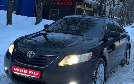 Toyota Camry, 2008 год, 999 999 рублей, 3 фотография