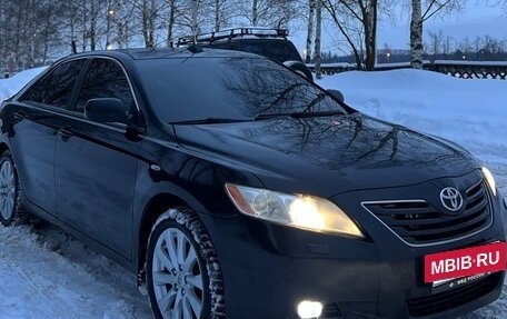 Toyota Camry, 2008 год, 999 999 рублей, 2 фотография