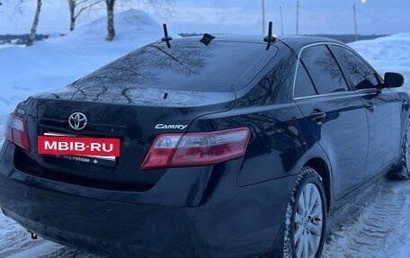 Toyota Camry, 2008 год, 999 999 рублей, 6 фотография