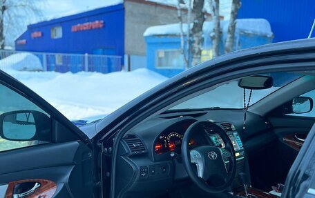 Toyota Camry, 2008 год, 999 999 рублей, 11 фотография