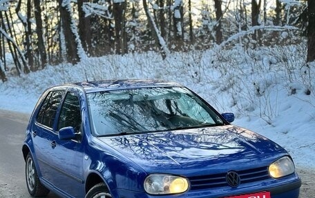 Volkswagen Golf IV, 2000 год, 250 000 рублей, 3 фотография