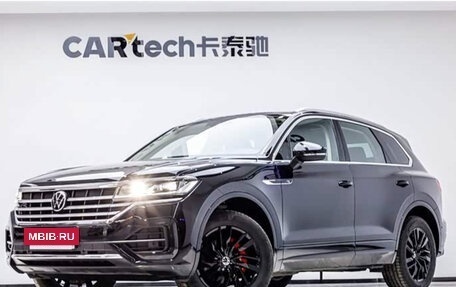 Volkswagen Touareg III, 2025 год, 7 300 000 рублей, 2 фотография