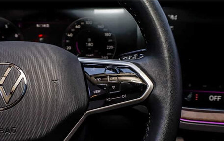 Volkswagen Touareg III, 2025 год, 7 300 000 рублей, 15 фотография