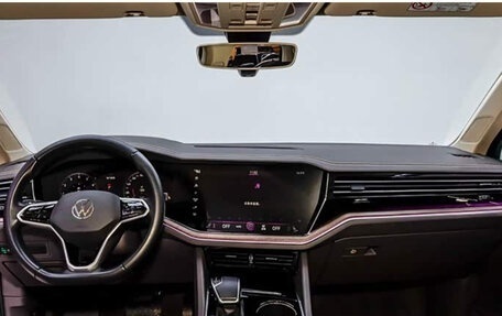 Volkswagen Touareg III, 2025 год, 7 300 000 рублей, 22 фотография