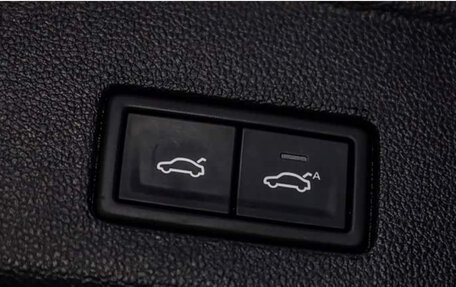 Volkswagen Touareg III, 2025 год, 7 300 000 рублей, 36 фотография