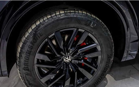 Volkswagen Touareg III, 2025 год, 7 300 000 рублей, 26 фотография