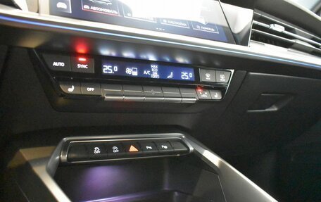 Audi A3, 2021 год, 2 875 000 рублей, 15 фотография