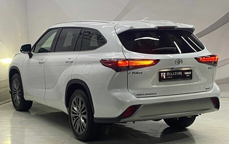 Toyota Highlander, 2025 год, 5 499 000 рублей, 7 фотография