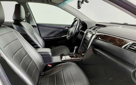 Toyota Camry, 2015 год, 2 070 000 рублей, 11 фотография