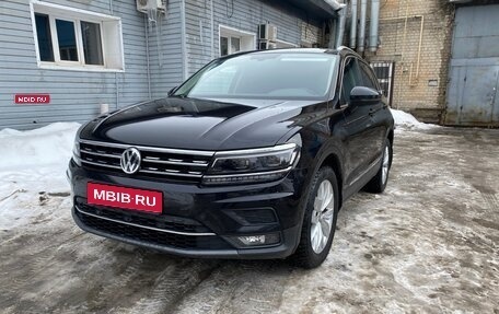 Volkswagen Tiguan II, 2018 год, 2 650 000 рублей, 1 фотография