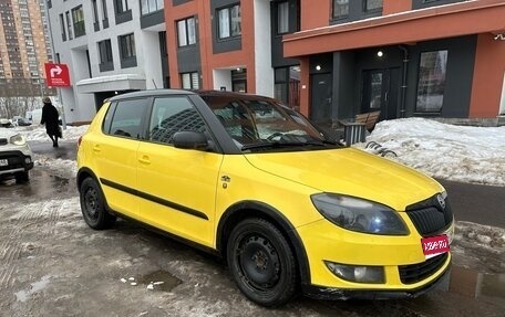 Skoda Fabia II, 2013 год, 820 000 рублей, 1 фотография