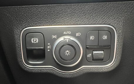 Mercedes-Benz GLB, 2020 год, 3 500 000 рублей, 19 фотография