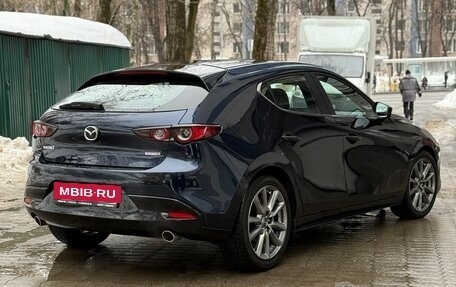 Mazda 3, 2021 год, 2 280 000 рублей, 4 фотография