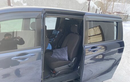 Honda Freed I, 2011 год, 1 100 000 рублей, 16 фотография