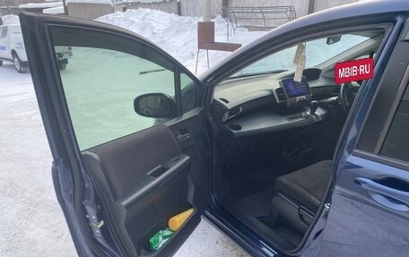 Honda Freed I, 2011 год, 1 100 000 рублей, 18 фотография